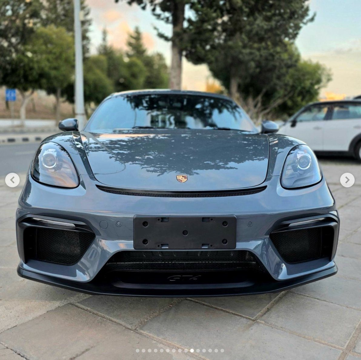 Porsche 718 Cayman GT4 bodykit